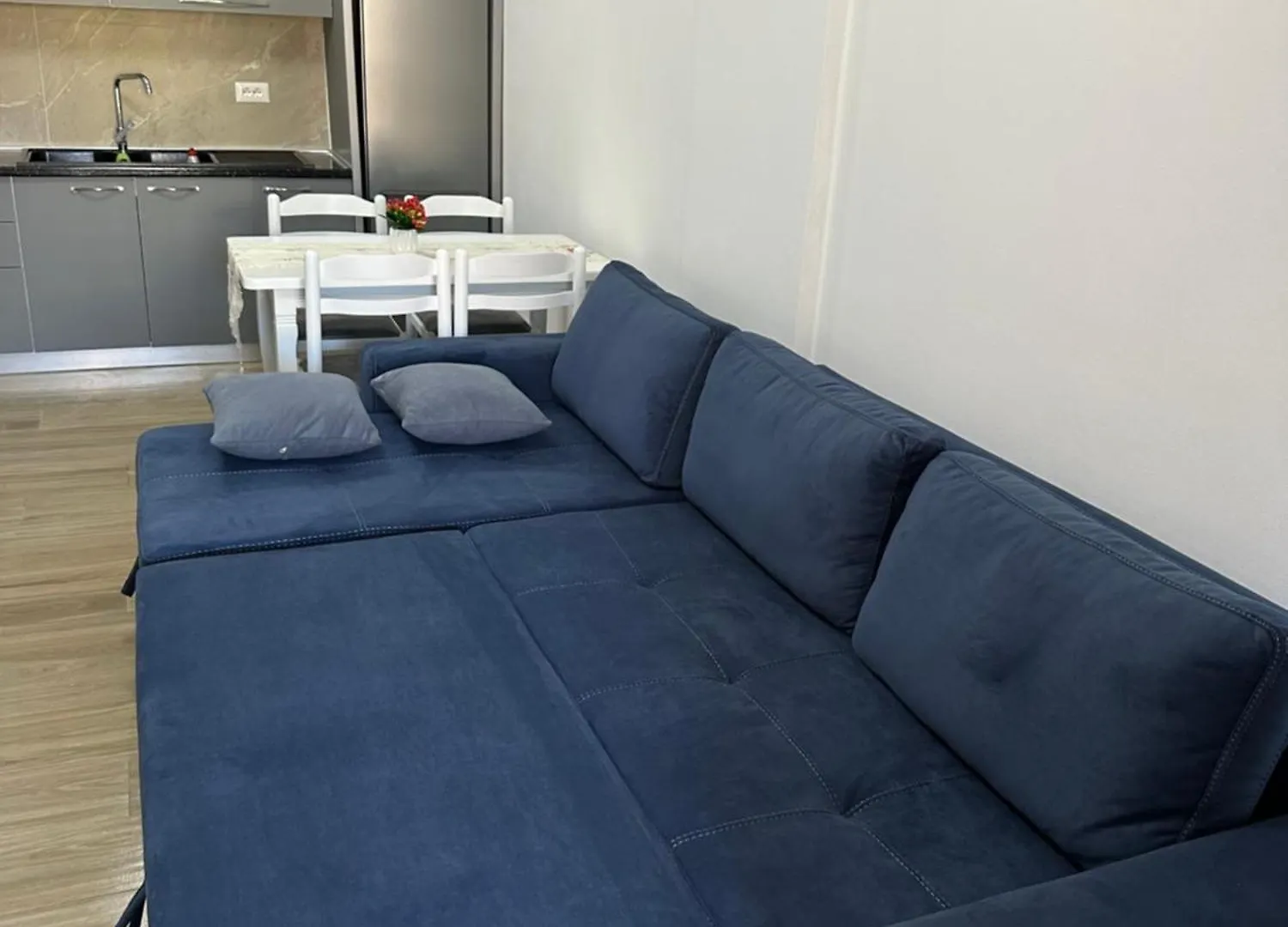 Lorik Apartment دراس
